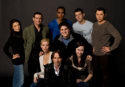 normal_cast_season1_01.jpg